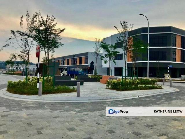 Shop for rent in Bukit Ledang, Johor