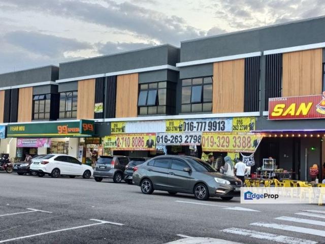 Shop for rent in Bukit Ledang, Johor