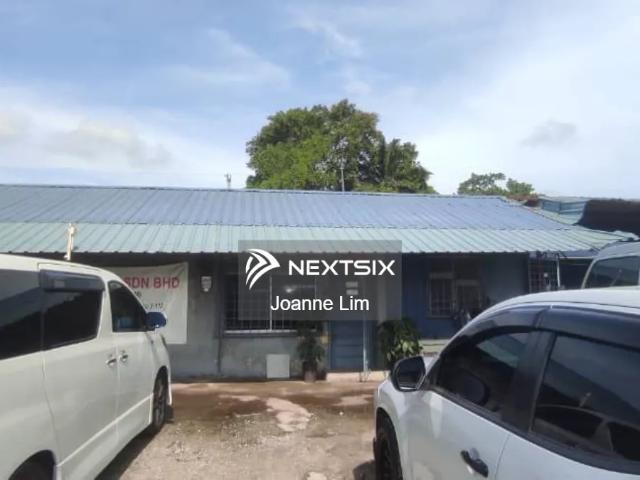 Shop for rent in Bukit Ledang, Johor
