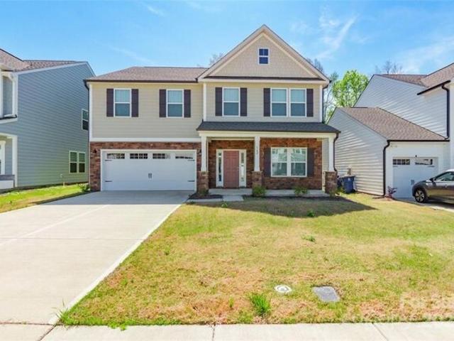 House for sale in Wingate