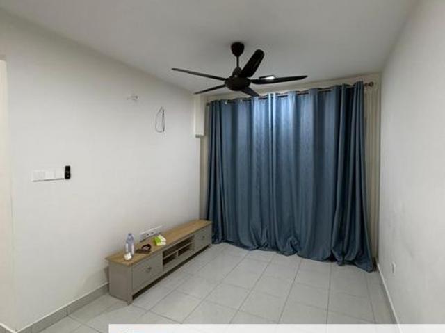 Flat for sale in Tanjong Sepat, Selangor