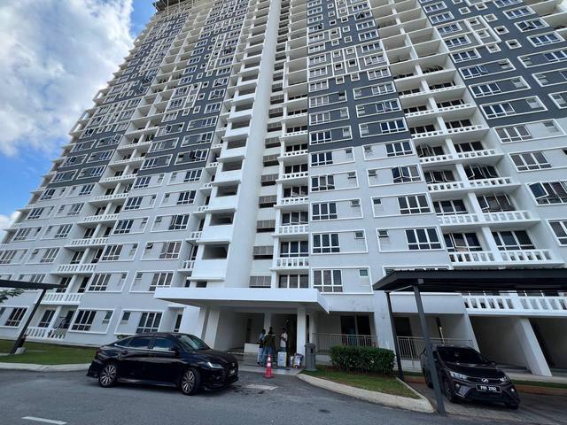 Apartment for sale in Tanjong Sepat, Selangor