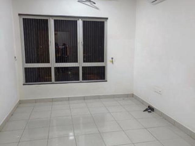 Apartment for rent in Tanjong Sepat, Selangor