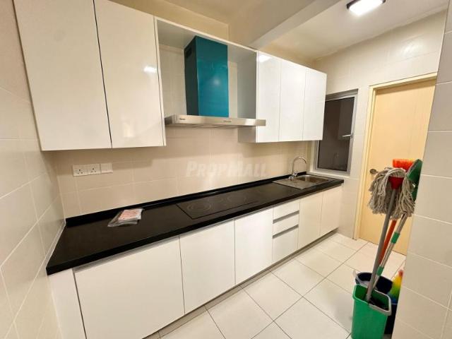 Apartment for rent in Tanjong Sepat, Selangor