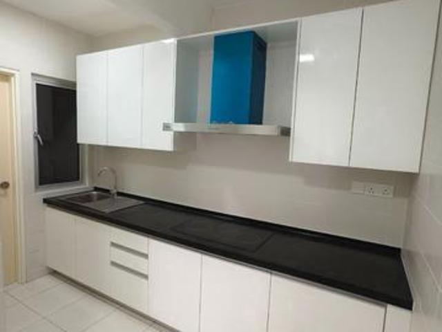 Apartment for rent in Tanjong Sepat, Selangor