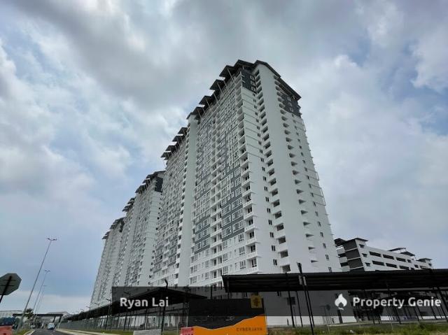 Apartment for rent in Tanjong Sepat, Selangor