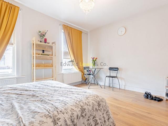 Studio for rent in Greater London