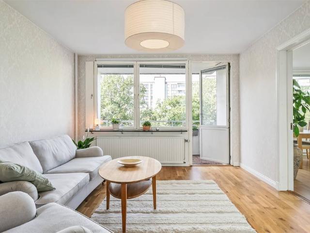 Bostad till salu i Järfälla, Stockholm