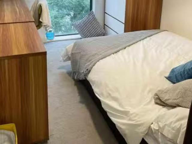 Apartment for rent in Woodhouse, West Yorkshire