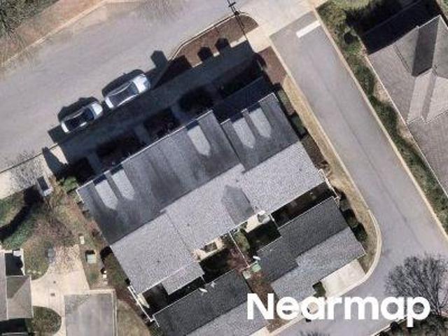 Townhouse for sale in Belmont, North Carolina