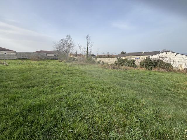 Terrain vente à Vienne, Assieu