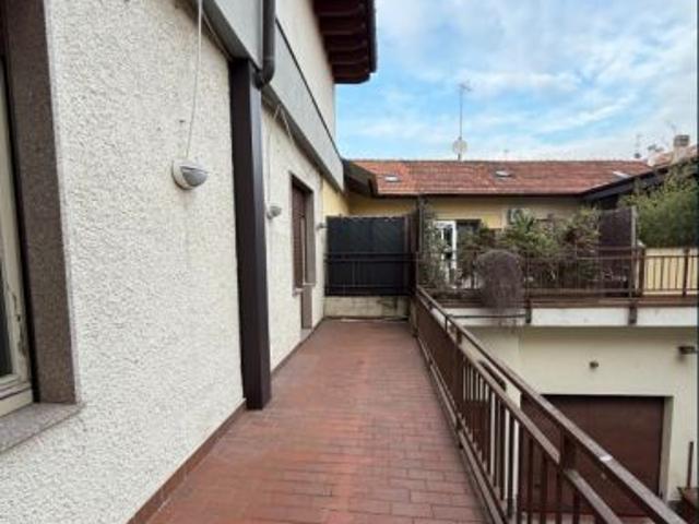 Appartamento in vendita a Lissone, Lombardia