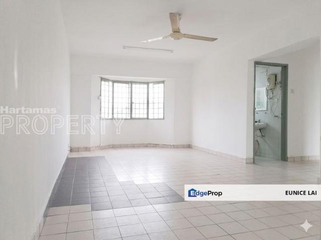 Condominium for sale in Petaling, Alam Impian