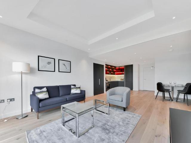 Apartment for rent in London City Island, Blackwall