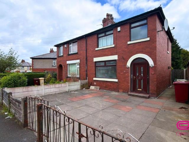Apartment for rent in Lee Bank, Greater Manchester