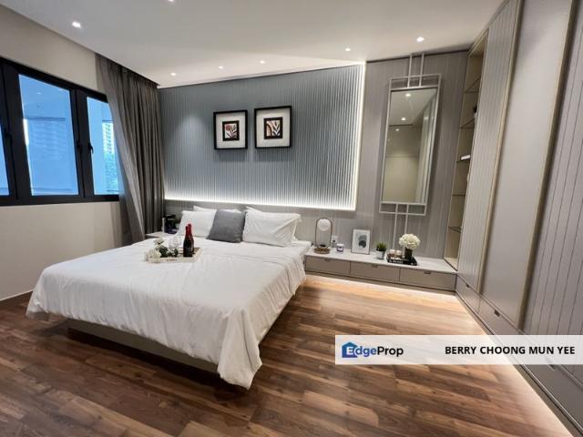 Condominium for sale in Country Heights Damansara, Kuala Lumpur