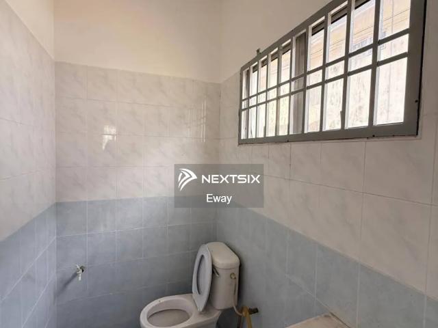 Shop for sale in Petaling, Subang Jaya