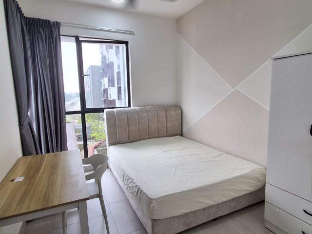 Room for rent in Taman Sungai Besi Indah Seksyen 4, Majlis Bandaraya Subang Jaya