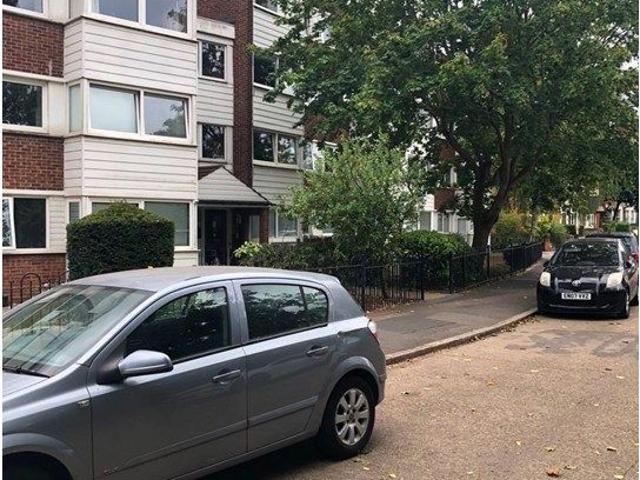 House for rent in Woodford Green, Greater London