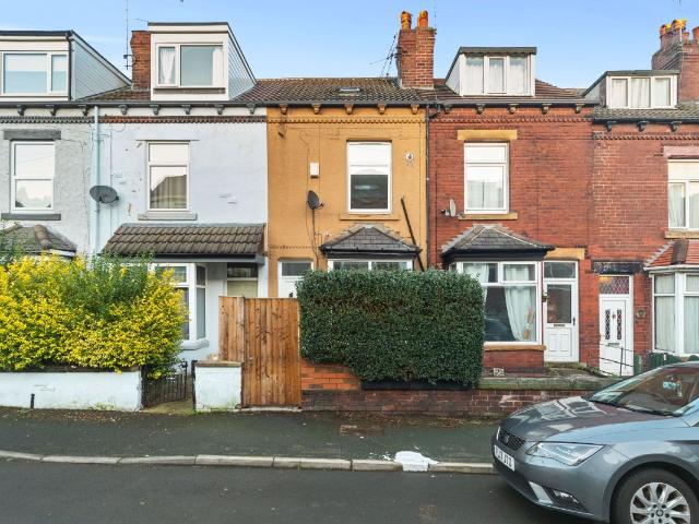 House for rent in Town End, Leeds
