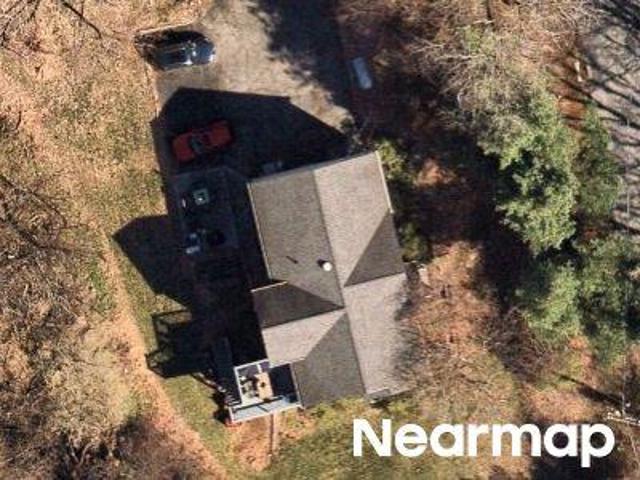 House for sale in Baldwin Place, New York