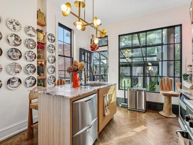 House for sale in Hudson, New Jersey