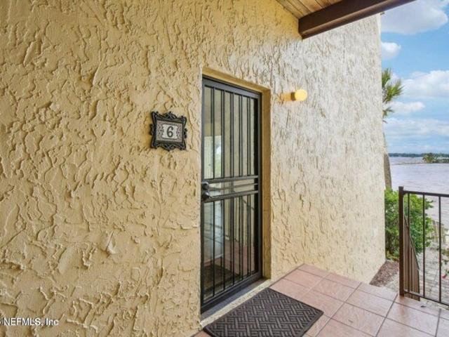 Condo for sale in Orange Park