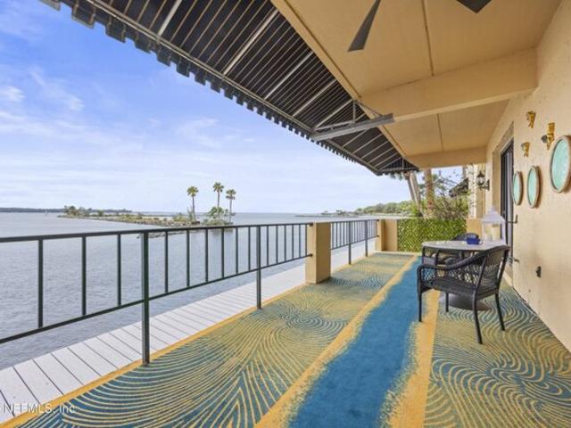 Condo for sale in Orange Park