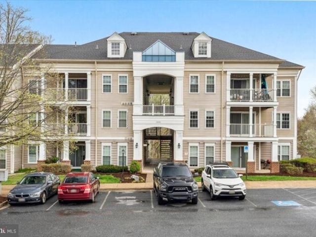 Condo for sale in Germantown