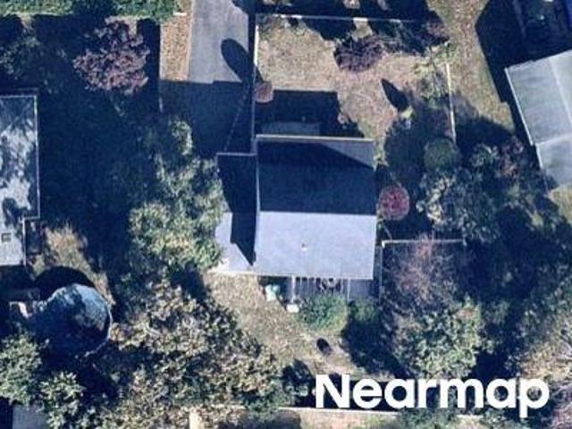 House for sale in Mastic Beach