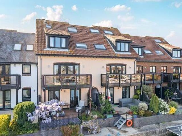 House for sale in Hythe, Folkestone