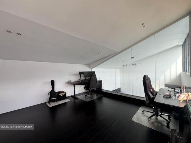 Condominium for sale in Holland