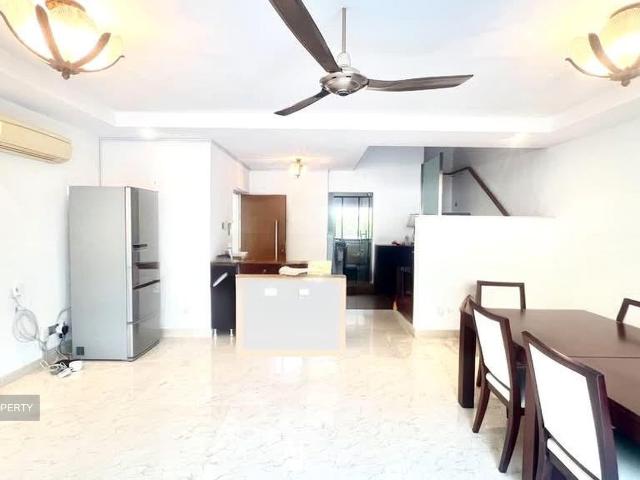 Condominium for sale in Holland