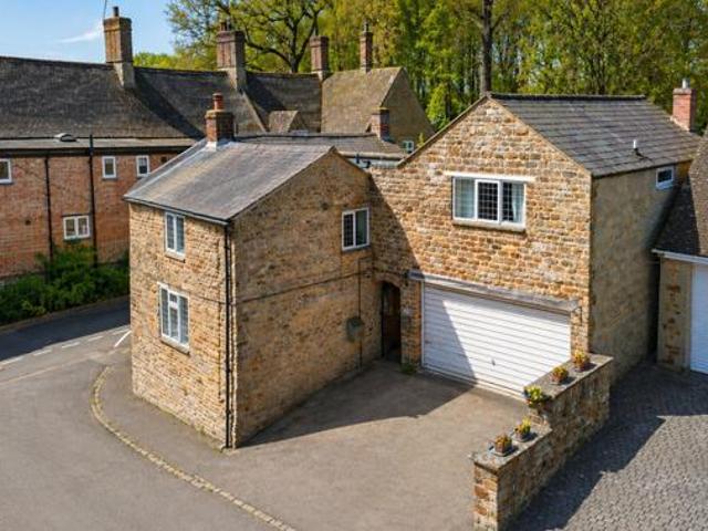 House for sale in City of London, Greater London