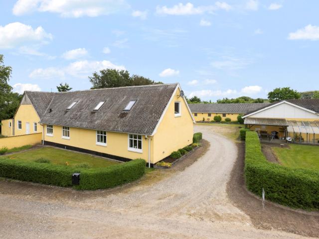 Landejendom til salg i Brønderslev-Dronninglund