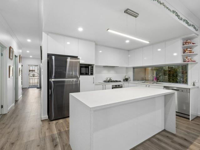 House for sale in Noarlunga Downs, Adelaide