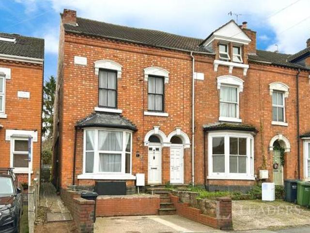 House for sale in The Ronkswood, Worcester