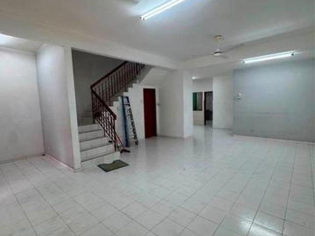 Terraced House for sale in Bandaraya Klang, Klang