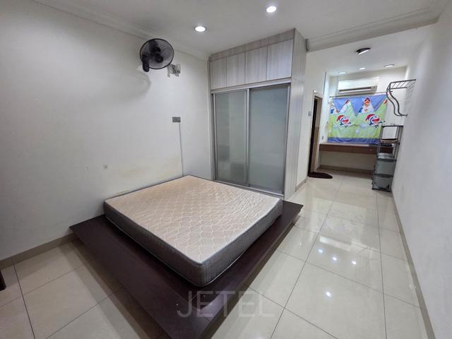 Terraced House for sale in Port Klang, Selangor