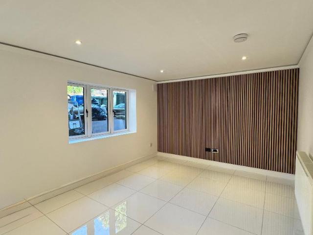 Apartment for rent in Peckham, Greater London