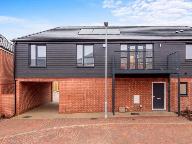 House for rent in Maylands, Pouchen End