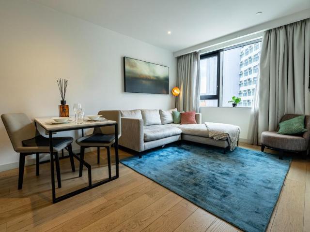Apartment for rent in City Centre, Salford