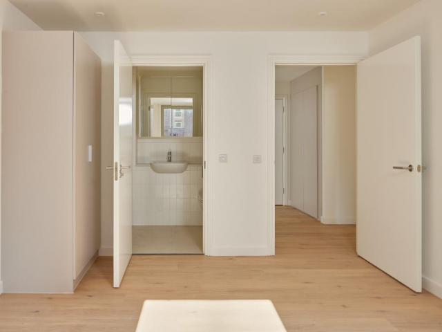 Apartment for rent in Leith, Scotland