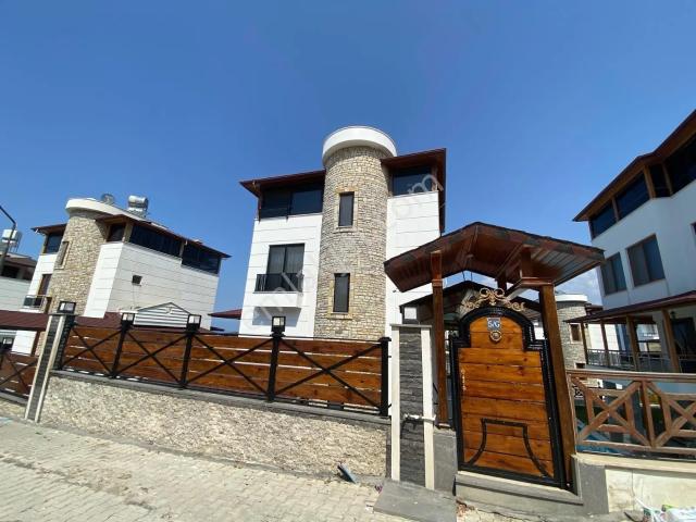 Arsuz, Akdeniz Bölgesi içerisinde satılık Villa