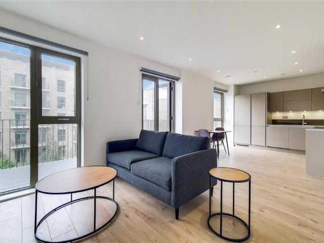 Apartment for rent in Reach, Greater London