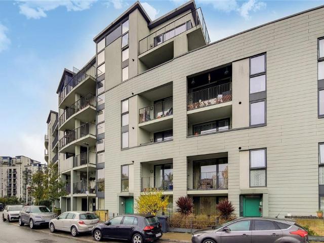 Apartment for rent in Colindale, Greater London