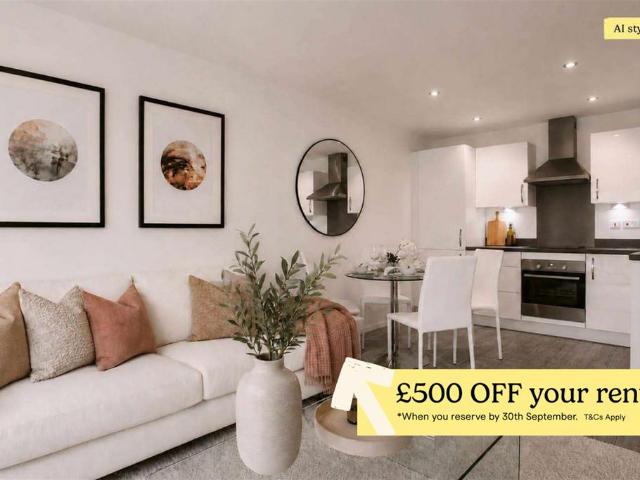 Apartment for rent in Burnedge, Greater Manchester