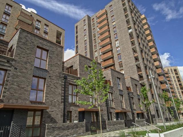 Apartment for rent in Roding Riverside, Greater London