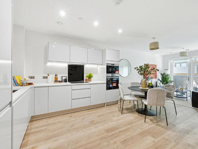 House for rent in Seven Kings, Greater London