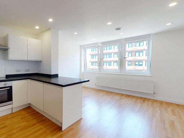 Apartment for rent in Lee Chapel, Essex